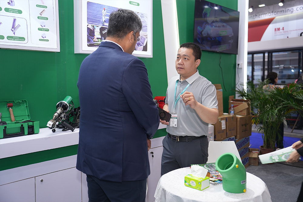 Focus on CHINAPLAS 2026! MM-Tech Presents Core Welding Equipment